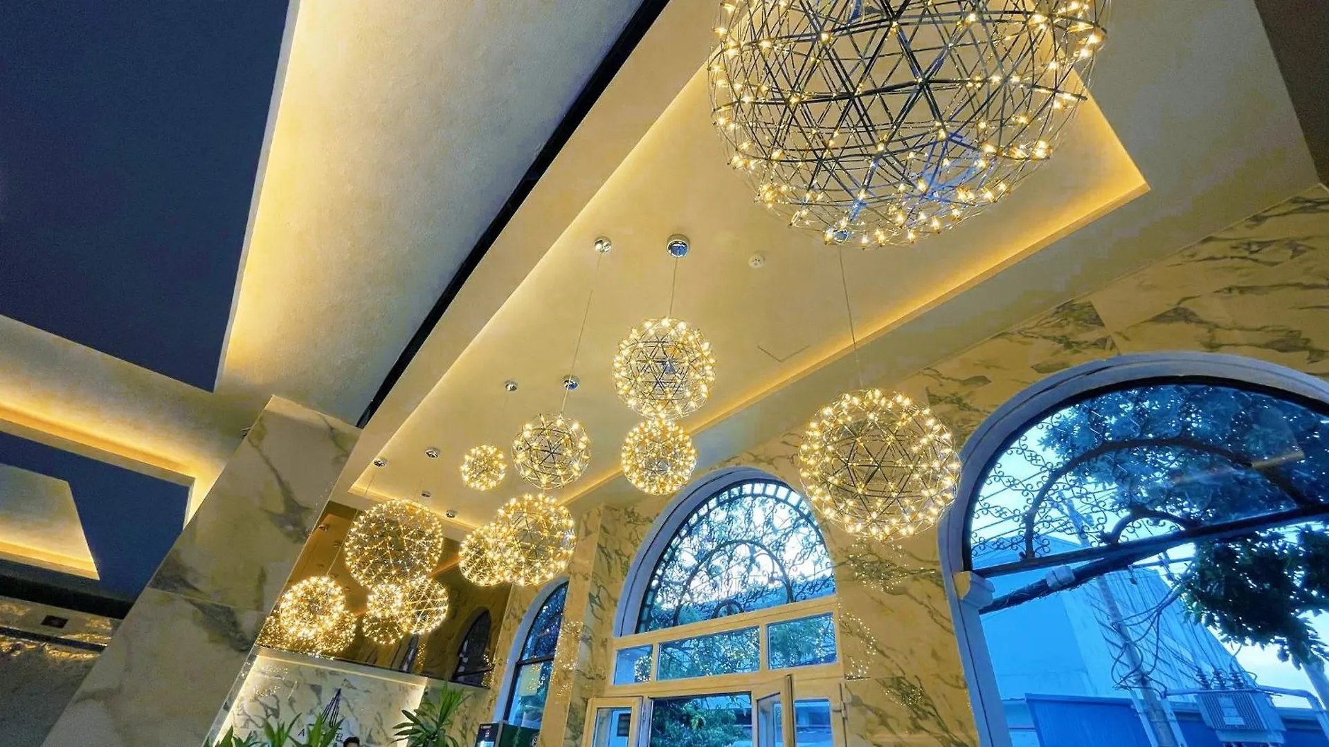 A In Hotel Atistar Ho Chi Minh City 2*,