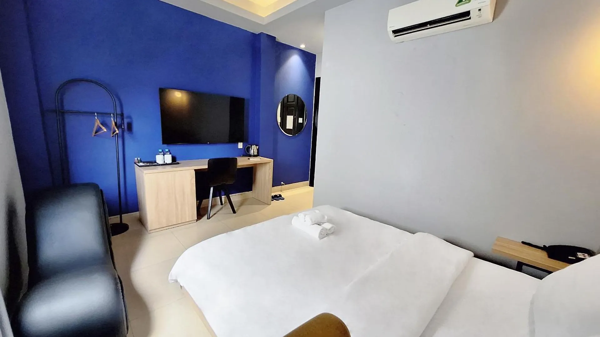 A In Hotel Atistar Ho Chi Minh City 2*,  Vietnam