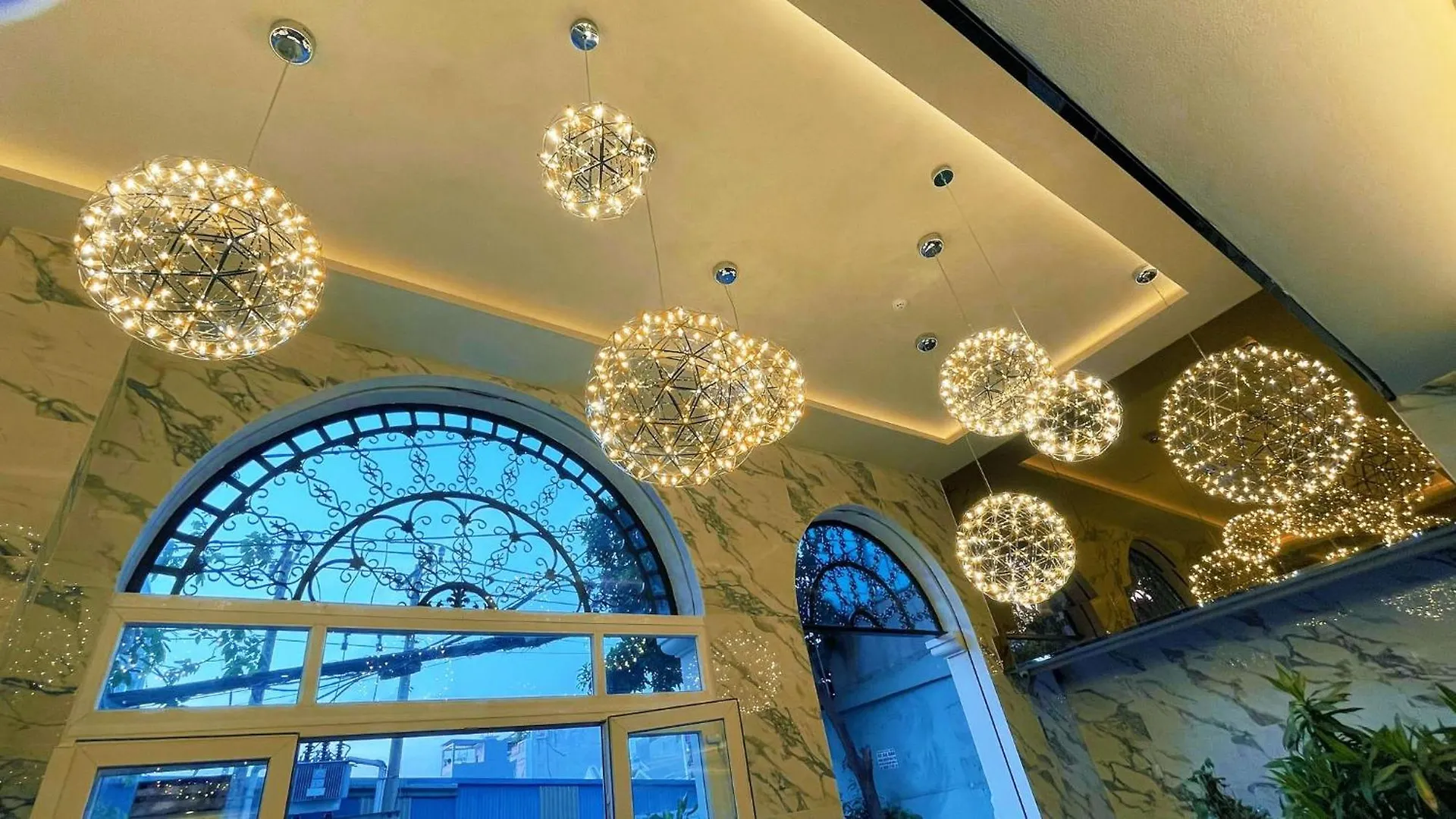 A In Hotel Atistar Ho Chi Minh City