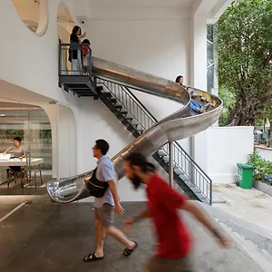 Hotel Meander Saigon